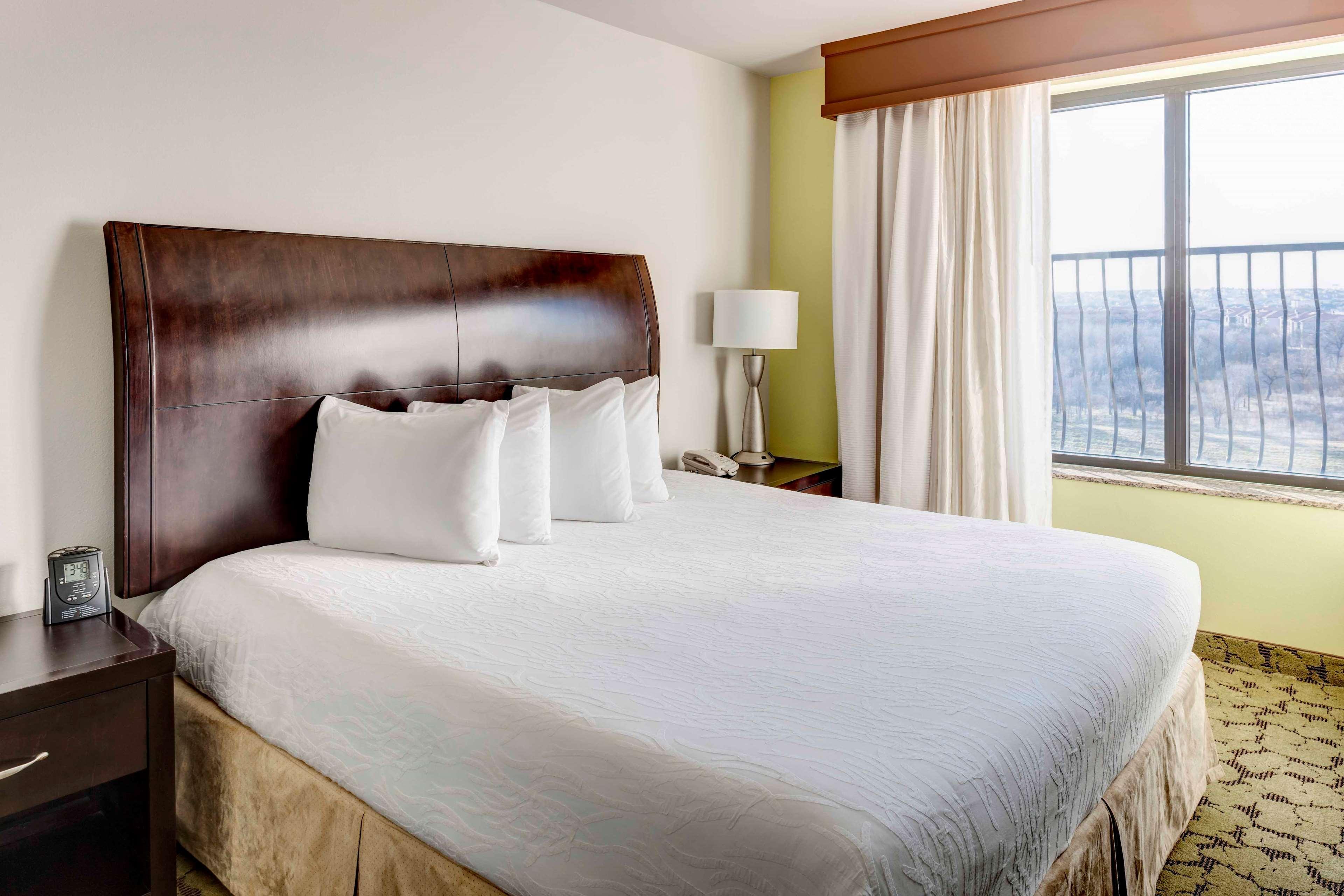 Hilton Garden Inn Dallas Lewisville Extérieur photo