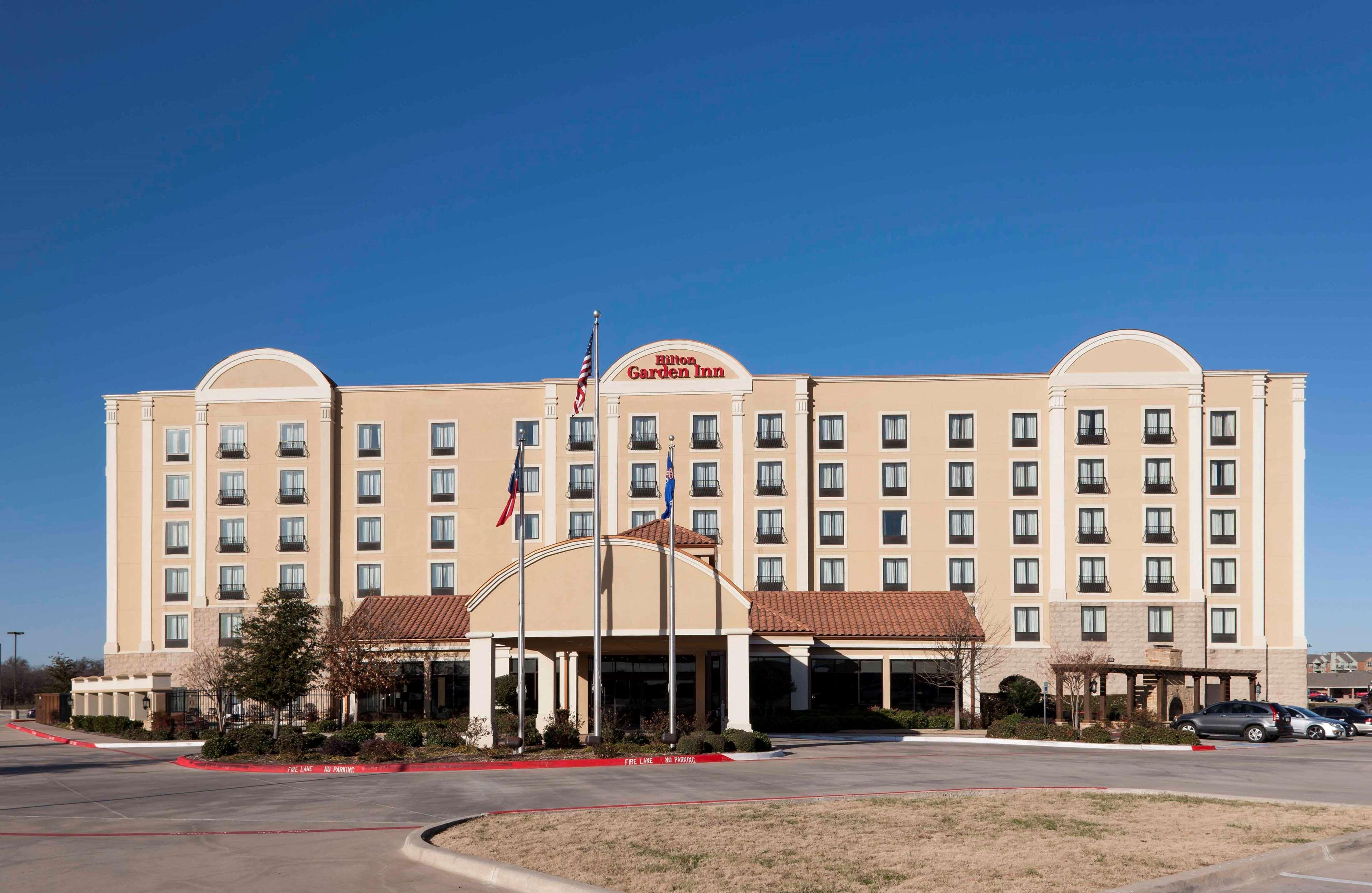 Hilton Garden Inn Dallas Lewisville Extérieur photo