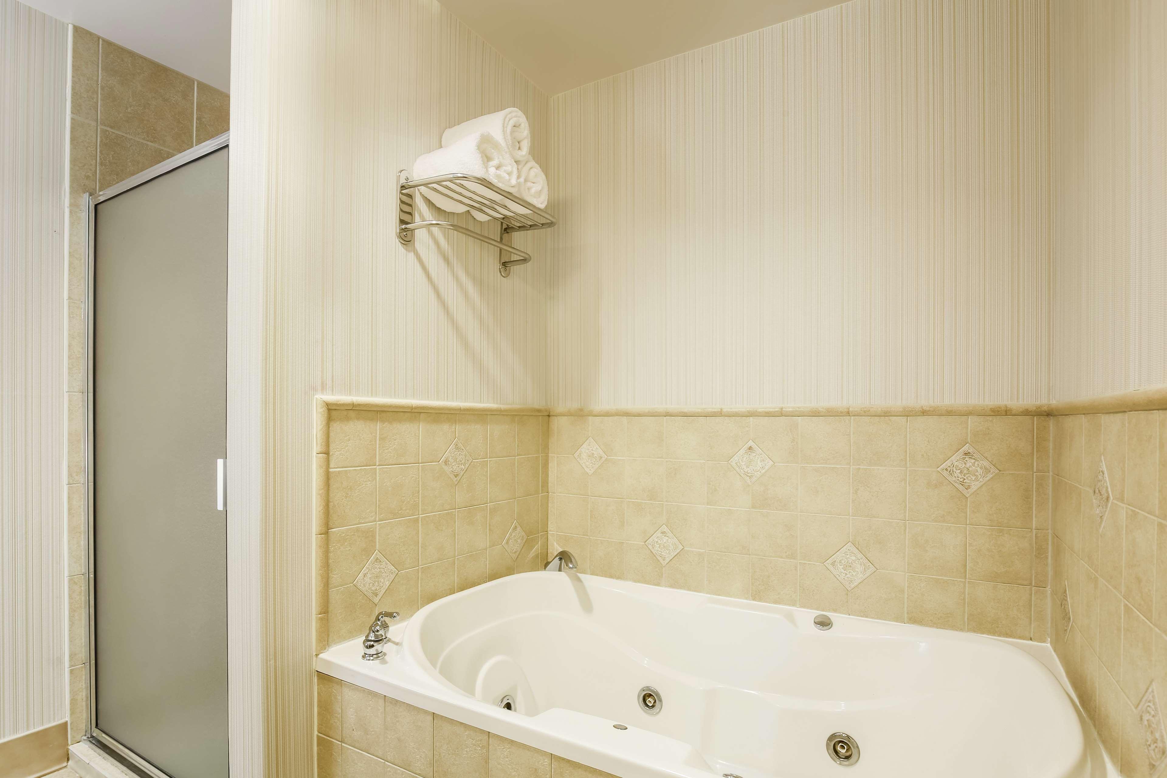 Hilton Garden Inn Dallas Lewisville Extérieur photo