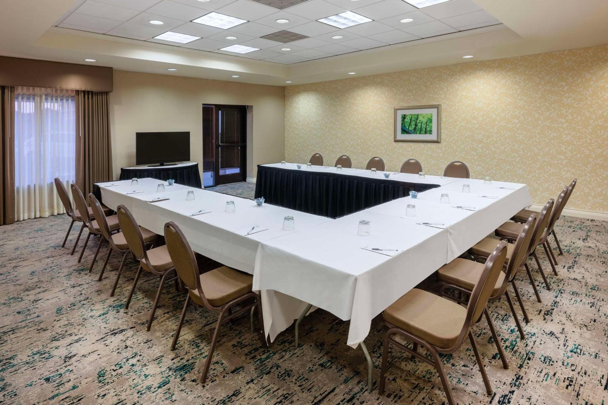 Hilton Garden Inn Dallas Lewisville Extérieur photo