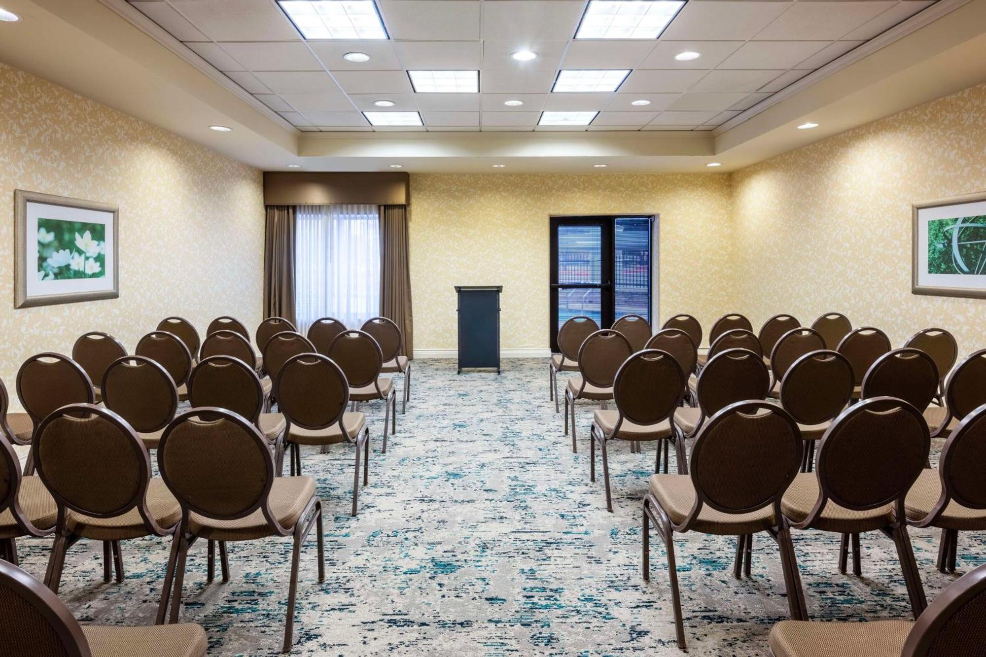 Hilton Garden Inn Dallas Lewisville Extérieur photo